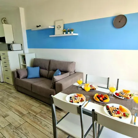 Lovely Blue With Ocean View And Pool, Paraiso 918 Vakantiehuis Costa Adeje (Tenerife)