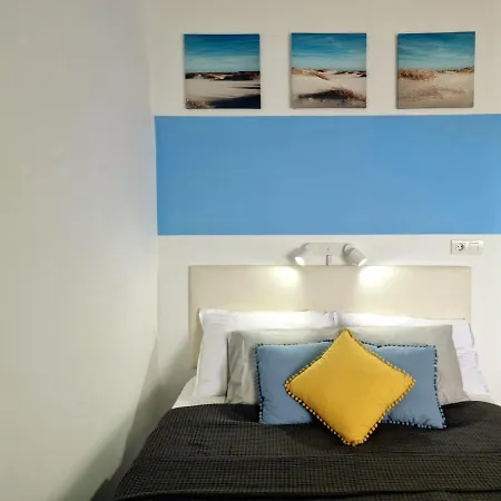 Lovely Blue With Ocean View And Pool, Paraiso 918 Vakantiehuis *
